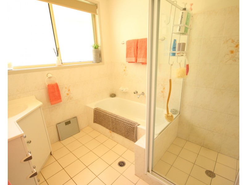 3 Paradise Avenue, Forster NSW 2428