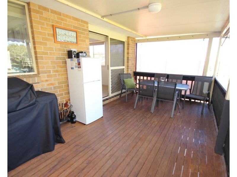 3 Paradise Avenue, Forster NSW 2428