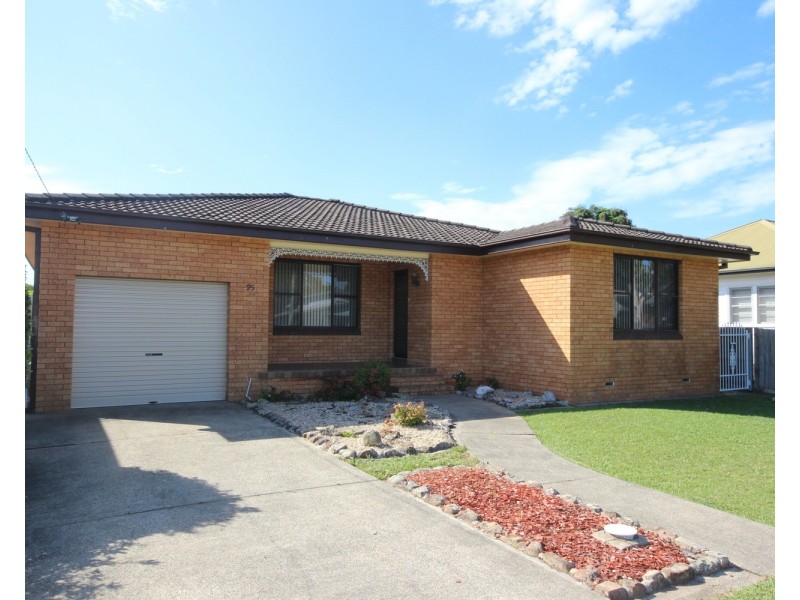 25 Hadley Street, Forster NSW 2428