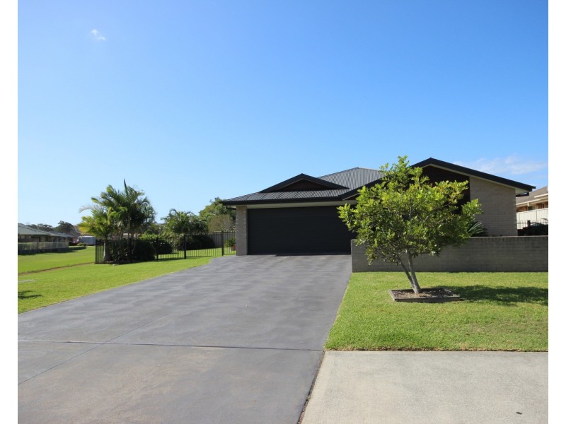 30 The Southern Parkway, Forster NSW 2428