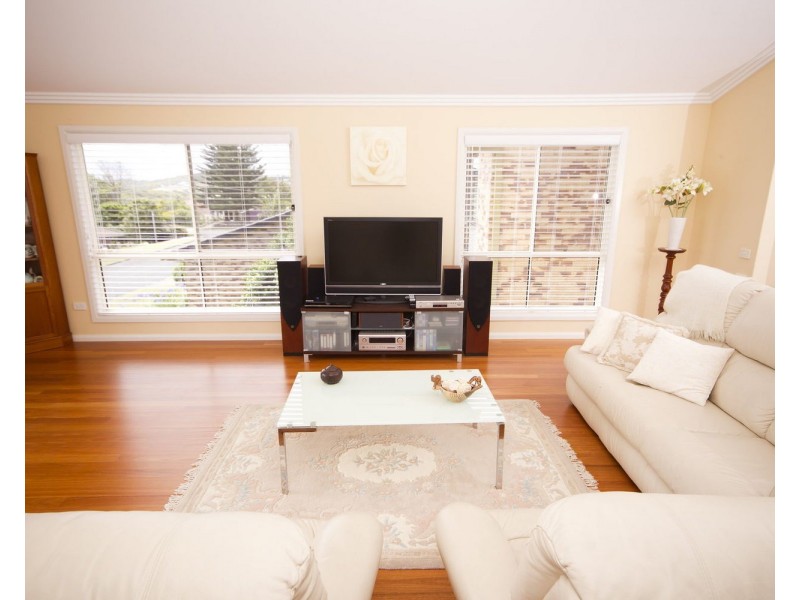 86 Lakeview Crescent, Forster NSW 2428