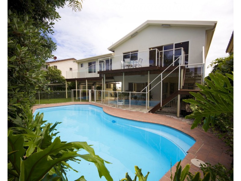 86 Lakeview Crescent, Forster NSW 2428