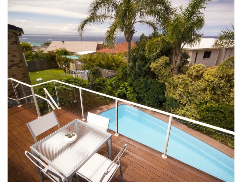 86 Lakeview Crescent, Forster NSW 2428