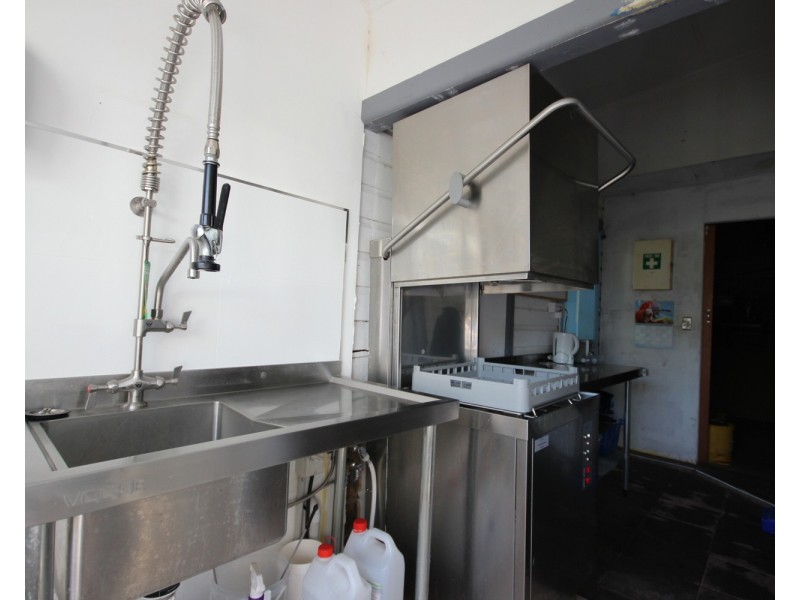 102 Manning Street, Tuncurry NSW 2428