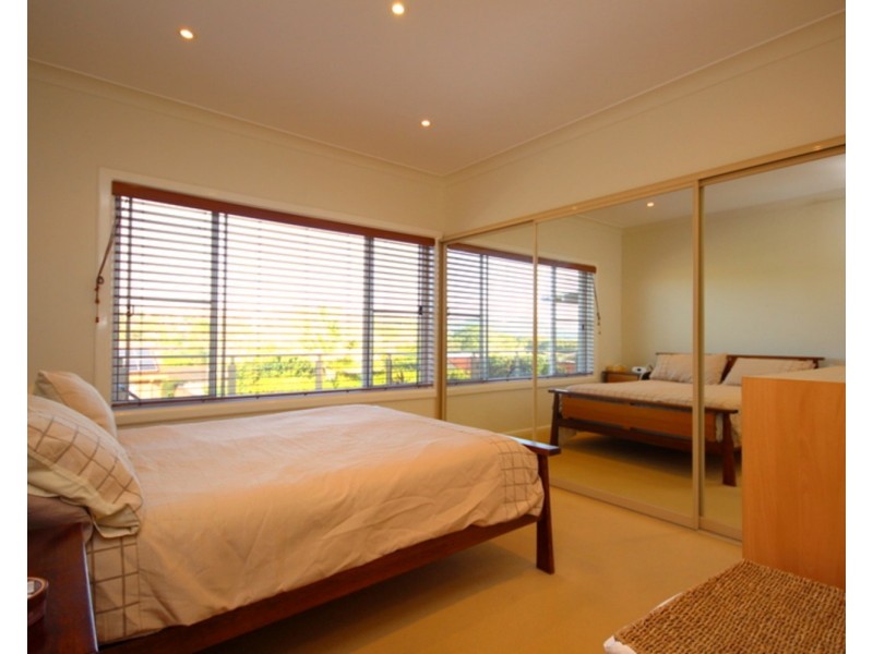 22 Colliton Parade, Forster NSW 2428