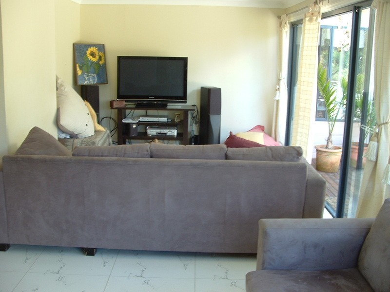 1 Walworth Avenue, Newport NSW 2106