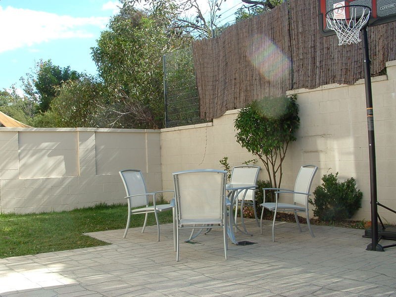 8B Marcus Place, Frenchs Forest NSW 2086
