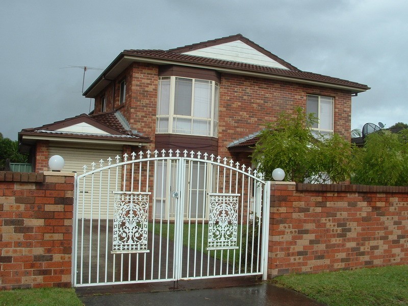 2A/1 HEWS Parade, Belrose NSW 2085