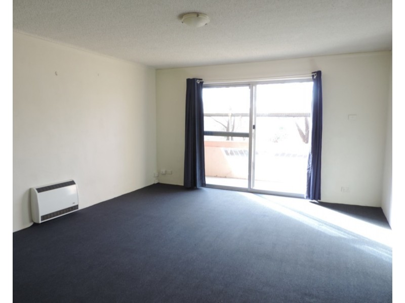 4/2 Albion Street, Goulburn NSW 2580