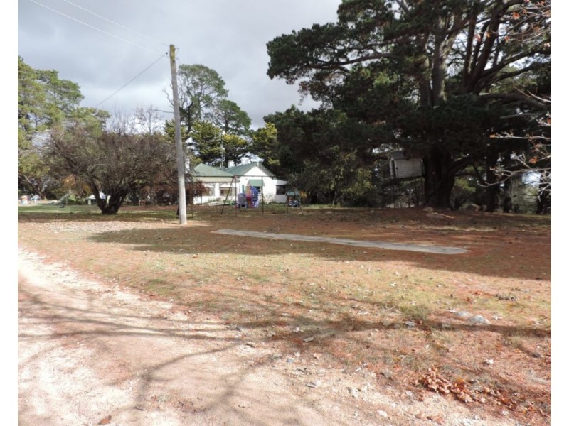 Rowes Lagoon 6332 Federal Highway, Collector NSW 2581