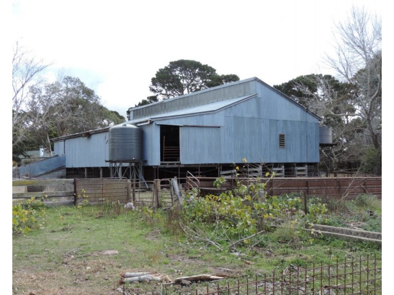 Rowes Lagoon 6332 Federal Highway, Collector NSW 2581