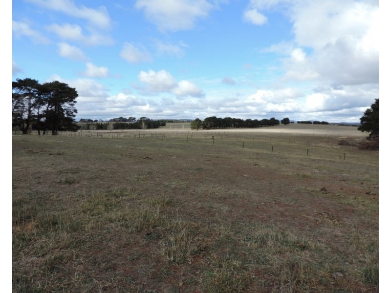 Rowes Lagoon 6332 Federal Highway, Collector NSW 2581