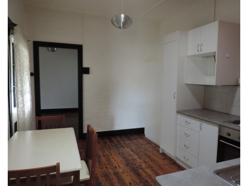 32 Wayo Street, Goulburn NSW 2580