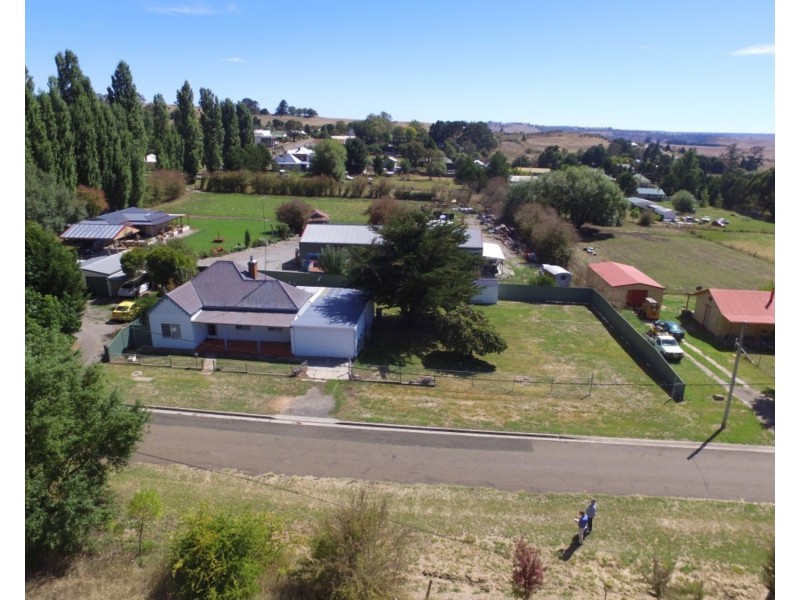 19 Court Street, Taralga NSW 2580