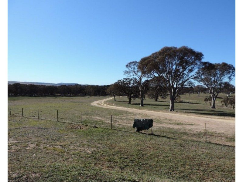 330 Gap Road, Parkesbourne NSW 2580