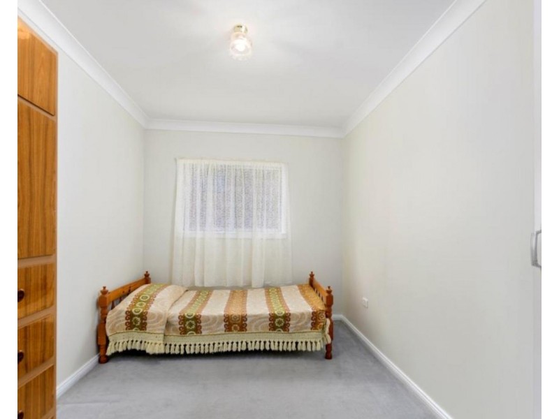 16 Emma Street, Goulburn NSW 2580