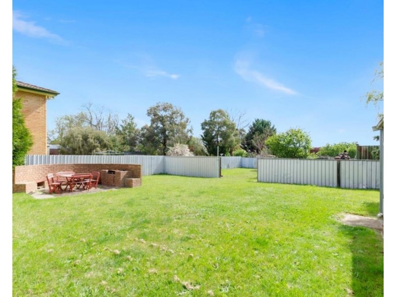 16 Emma Street, Goulburn NSW 2580