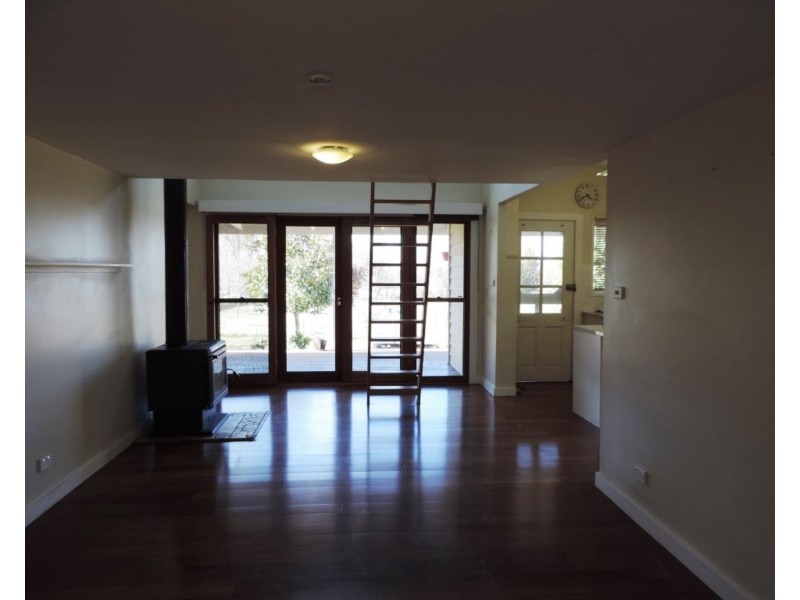 47 Chisholm Street, Taralga NSW 2580