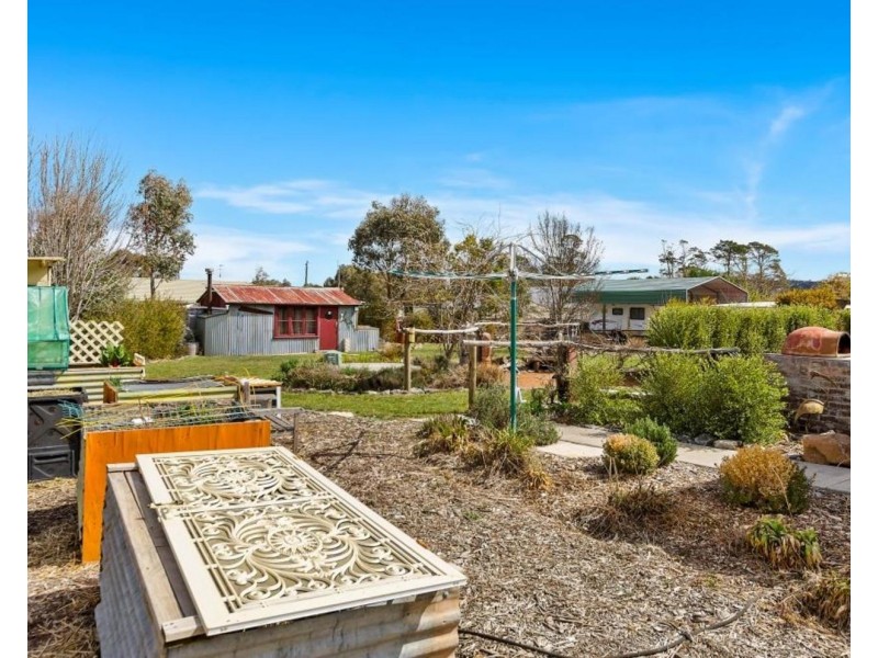 4 George Street, Collector NSW 2581