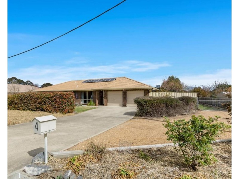 4 George Street, Collector NSW 2581