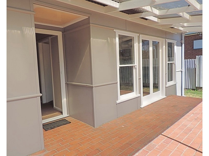 4 Opal Street, Goulburn NSW 2580