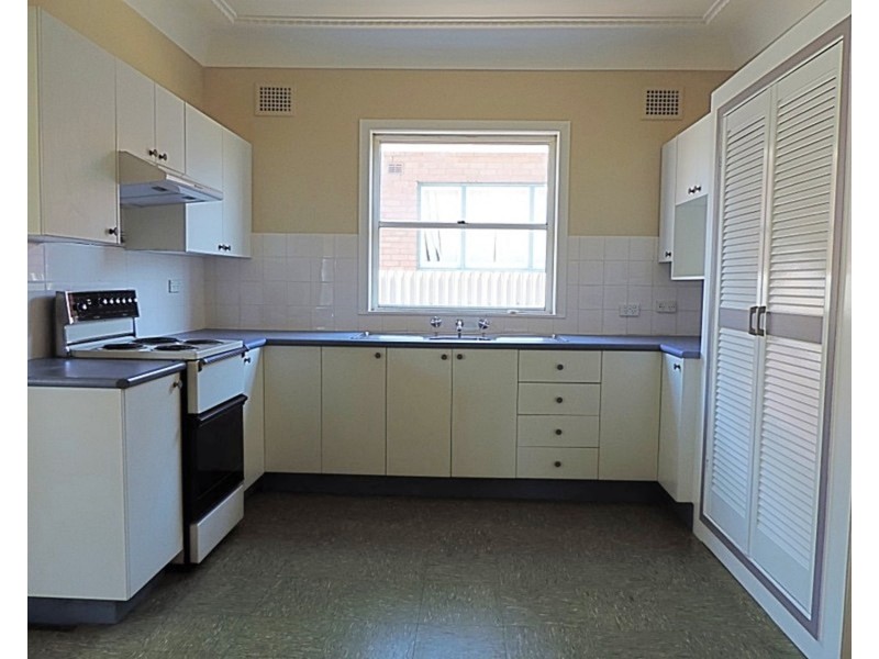 4 Opal Street, Goulburn NSW 2580