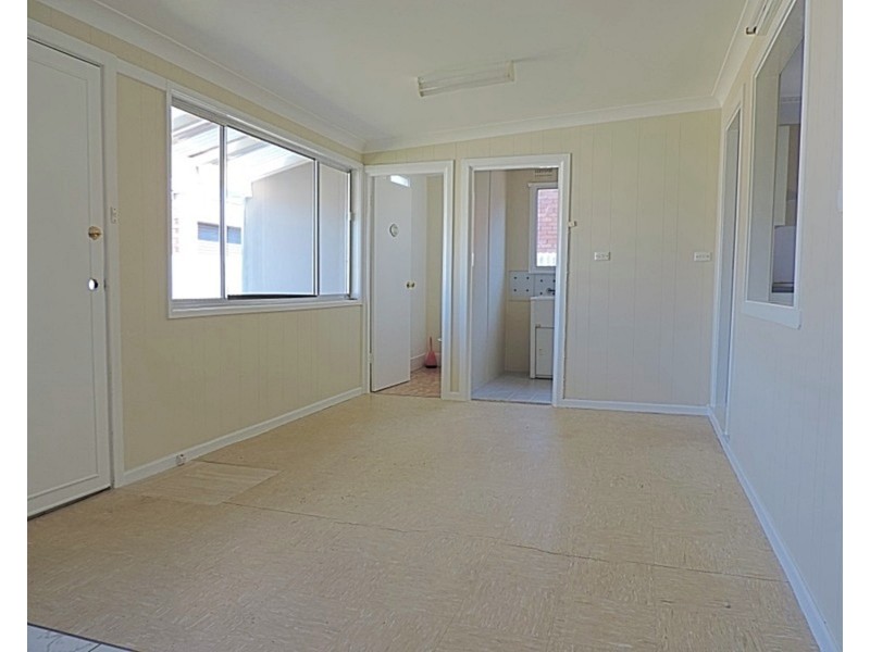 4 Opal Street, Goulburn NSW 2580