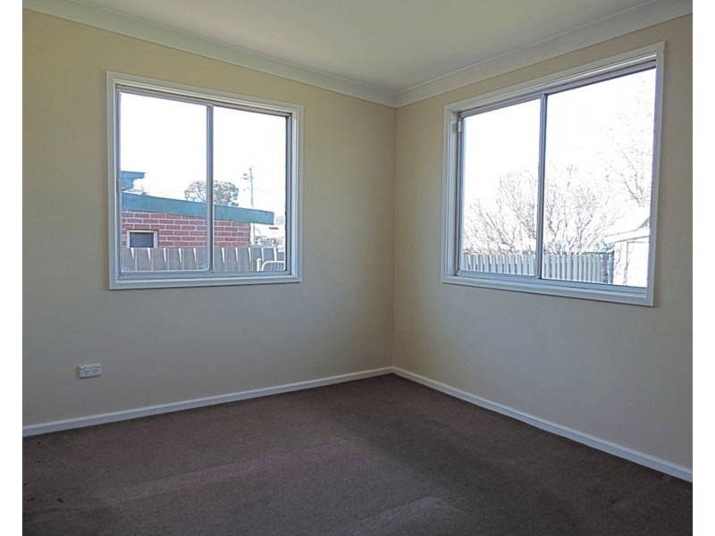 4 Opal Street, Goulburn NSW 2580