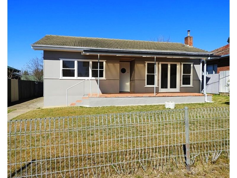 4 Opal Street, Goulburn NSW 2580