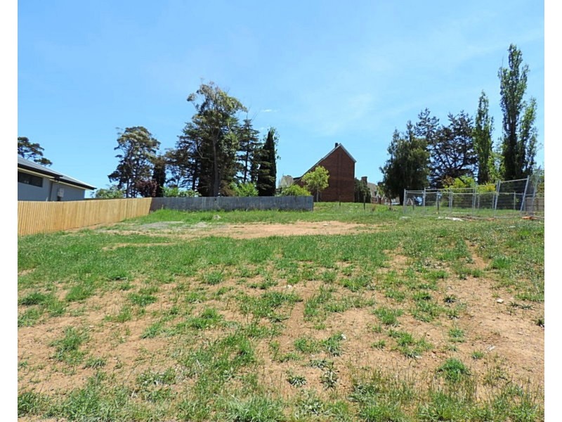 11 Walsh Drive, Goulburn NSW 2580