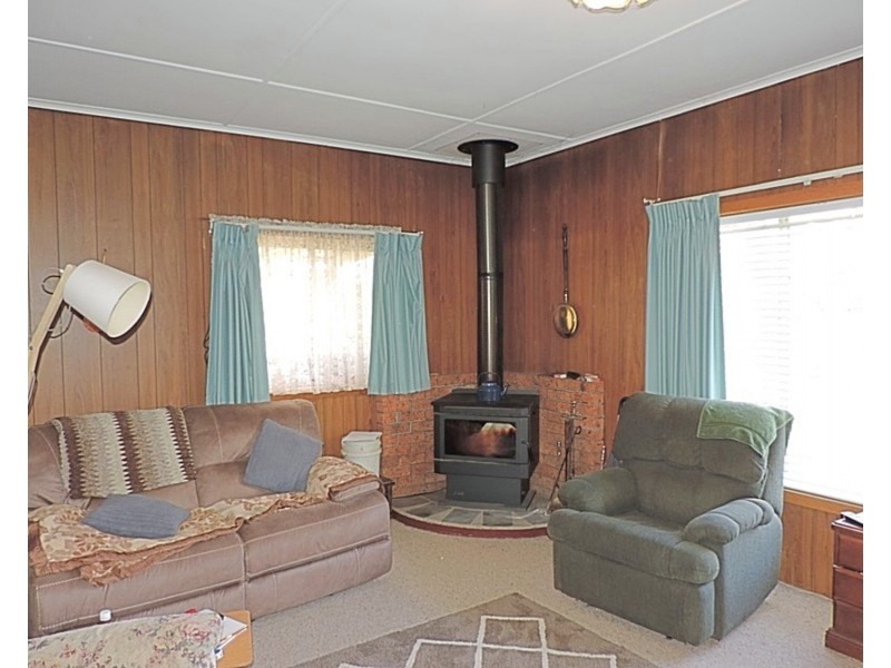 2 Iron Mine Road, Crookwell NSW 2583