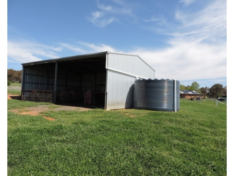 2 Iron Mine Road, Crookwell NSW 2583