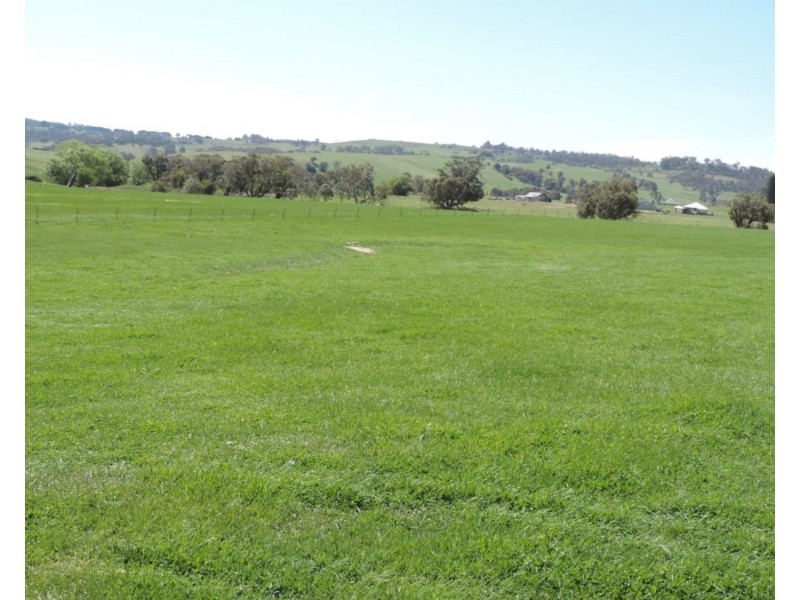2 Iron Mine Road, Crookwell NSW 2583