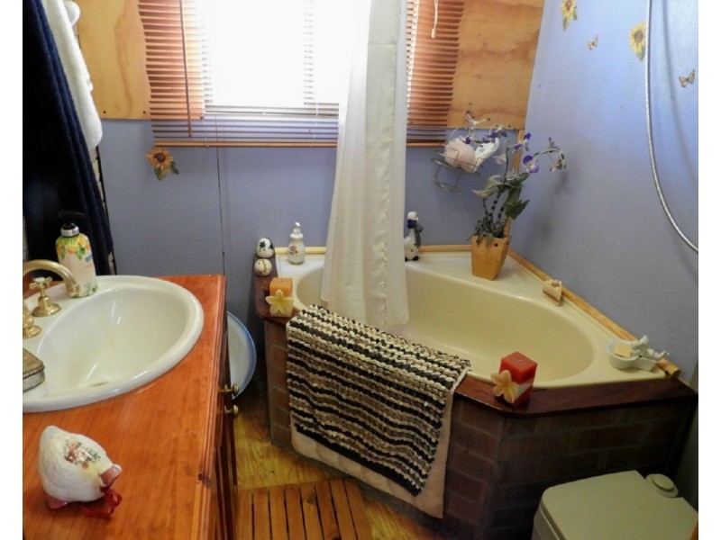 600 Hanworth Road, Bannaby NSW 2580