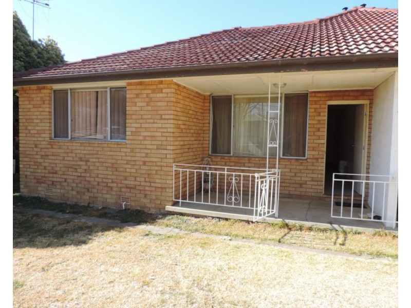 1/11 Avoca Street, Goulburn NSW 2580