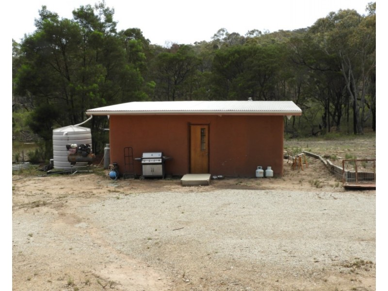 604 Lucky Pass Road, Currawang NSW 2580