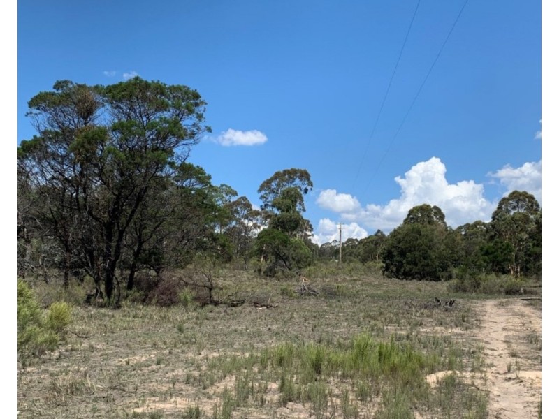 604 Lucky Pass Road, Currawang NSW 2580