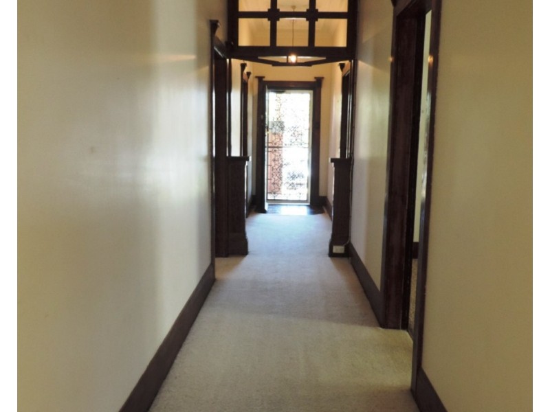 397 Auburn Street, Goulburn NSW 2580