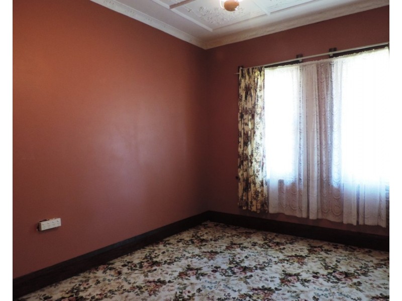 397 Auburn Street, Goulburn NSW 2580