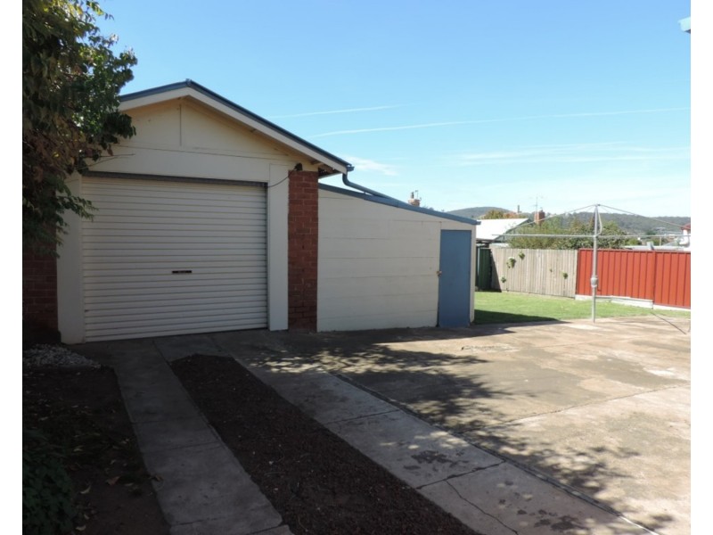 397 Auburn Street, Goulburn NSW 2580