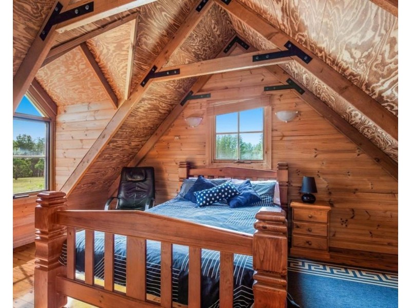 596 Highland Way, Tallong NSW 2579