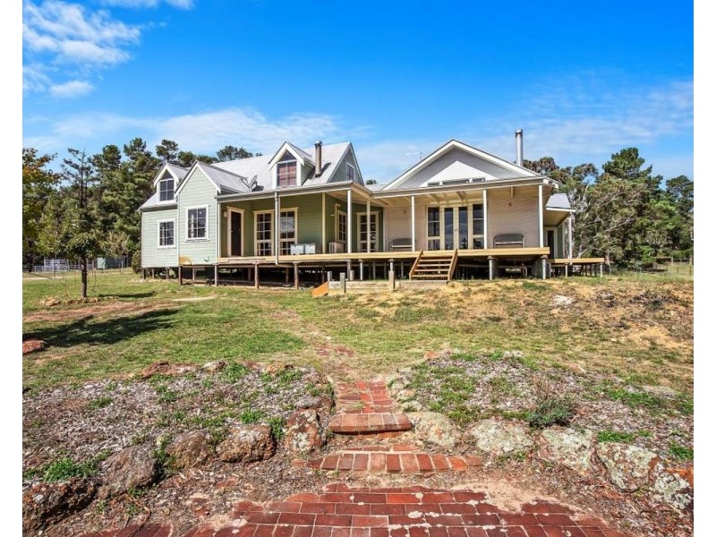 596 Highland Way, Tallong NSW 2579