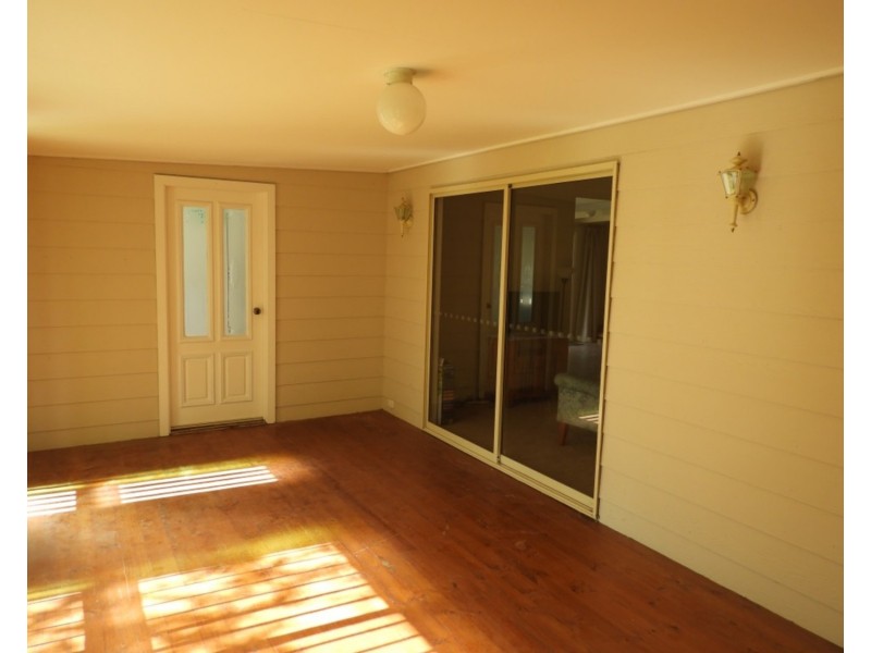 77 Macarthur Street, Taralga NSW 2580