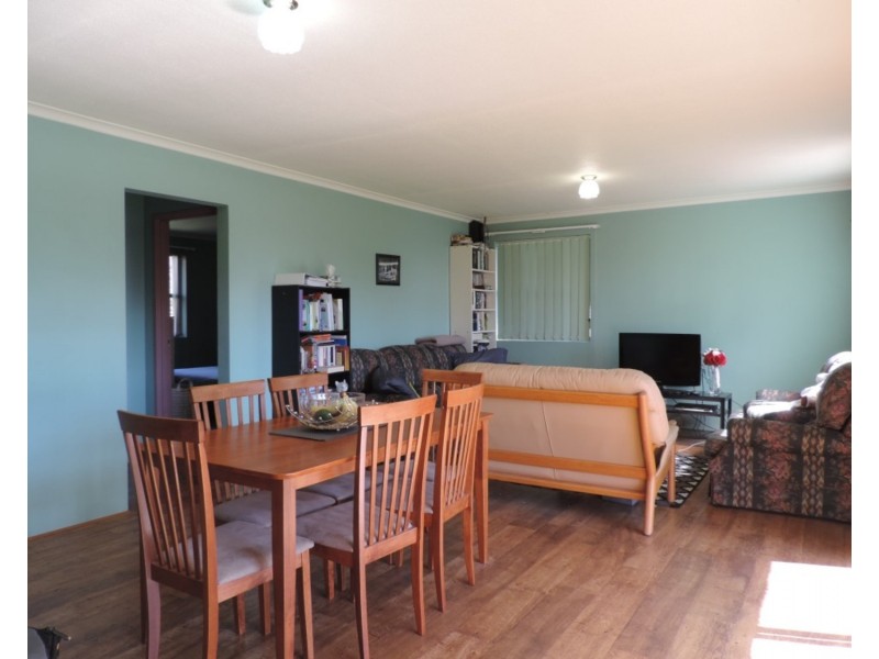 2/33 Ottiwell Street, Goulburn NSW 2580