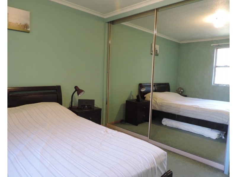 2/33 Ottiwell Street, Goulburn NSW 2580