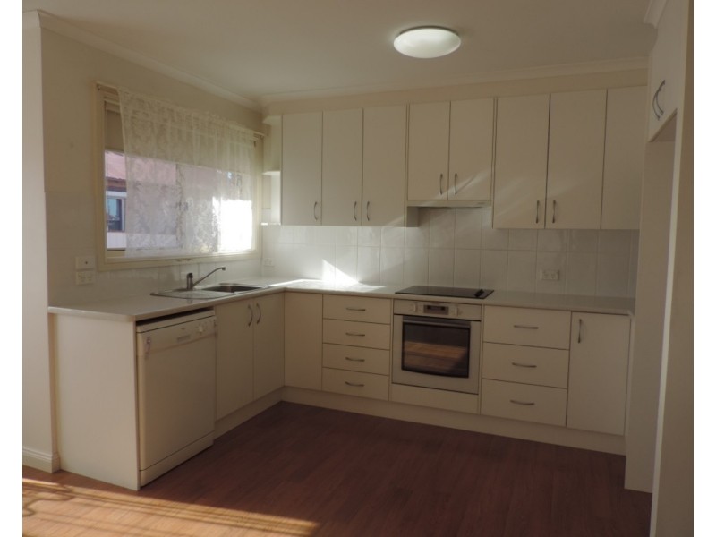 2/38 Cowper Street, Goulburn NSW 2580