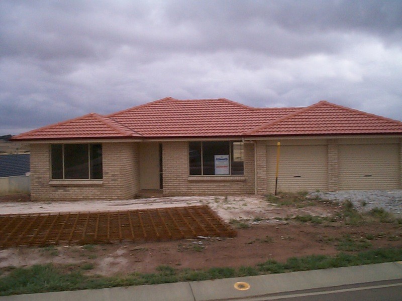 31 Crestwood Drive, Goulburn NSW 2580