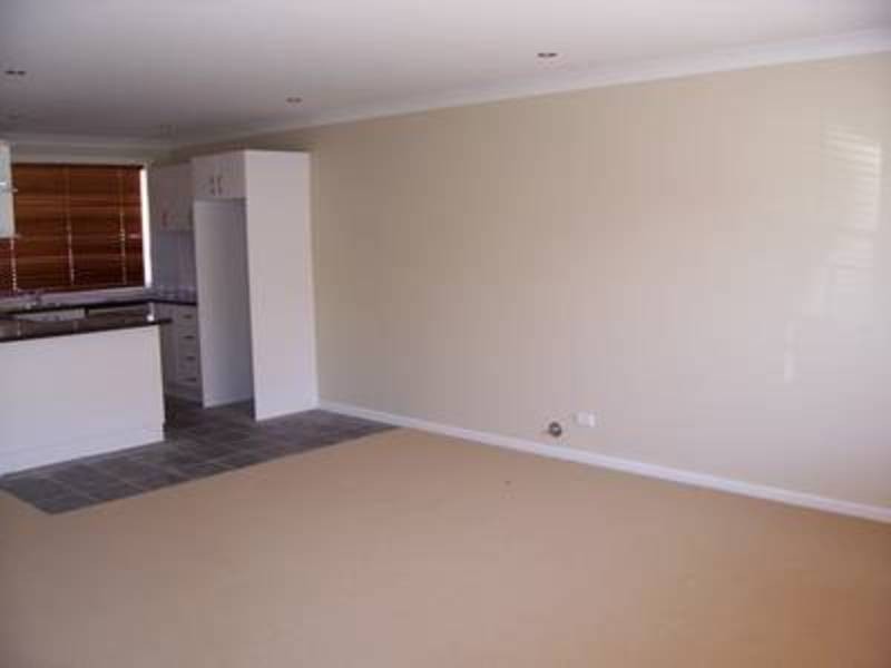 4/8 Cowper Street, Goulburn NSW 2580