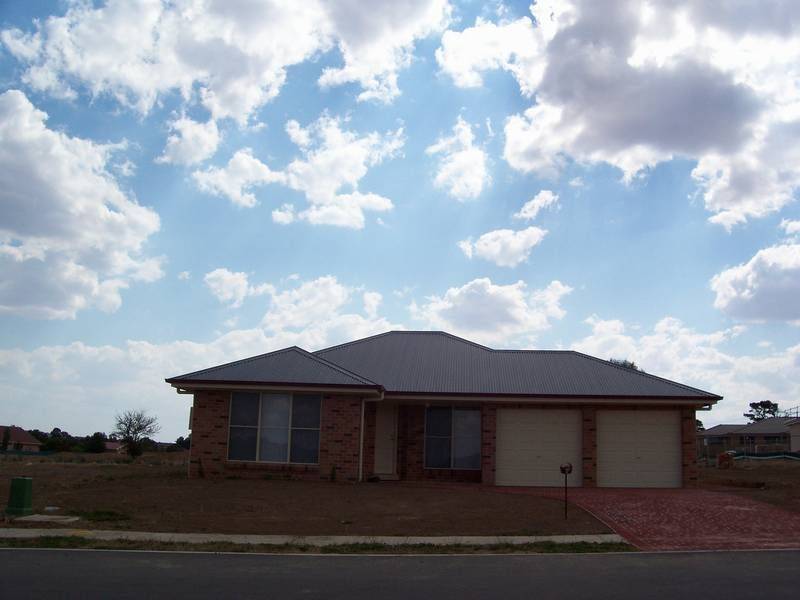 3 McGuire Drive, Goulburn NSW 2580