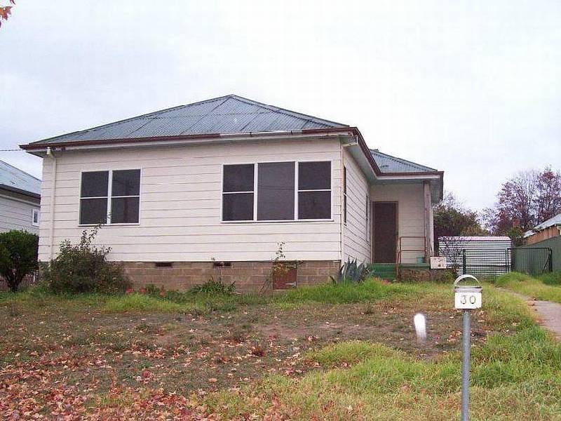 30 Kelso  Street, Goulburn NSW 2580